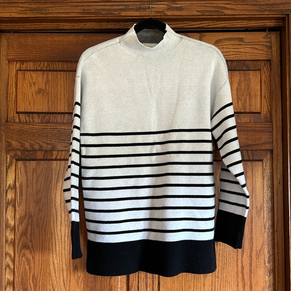 Oversized sweater-Mock neck-Size medium-cream with black-excellent condition